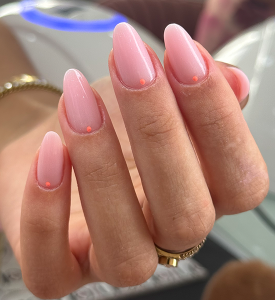 Alongamento de Unha e Estética Corporal