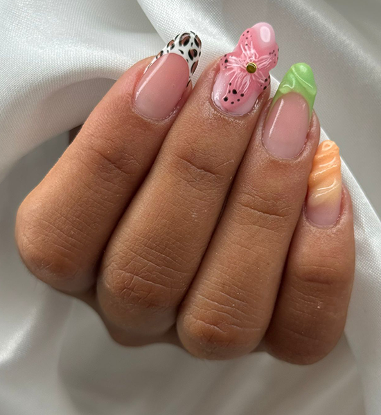 Alongamento de Unha e Estética Corporal